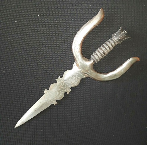 Antique hindu knife india - hindu,